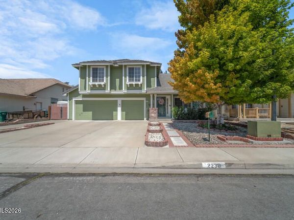 2230 Frisco Way, Sparks, NV 89434