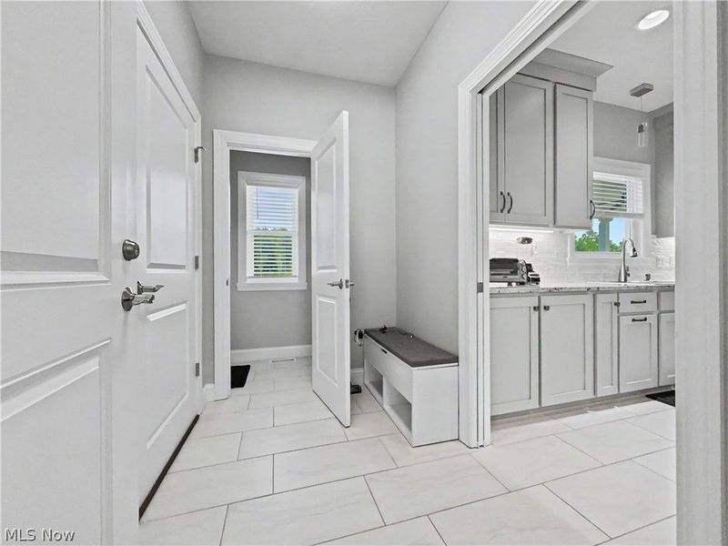 6385 Meander Glen Drive, Youngstown, OH 44515 Photo 31