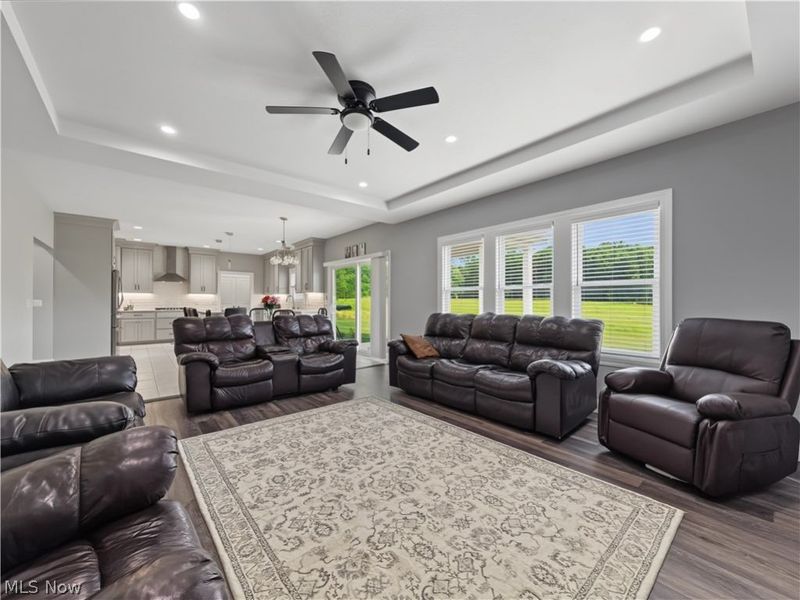 6385 Meander Glen Drive, Youngstown, OH 44515 Photo 5