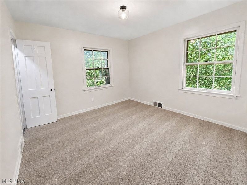 19208 Chagrin, Shaker Heights, OH 44122 Photo 15