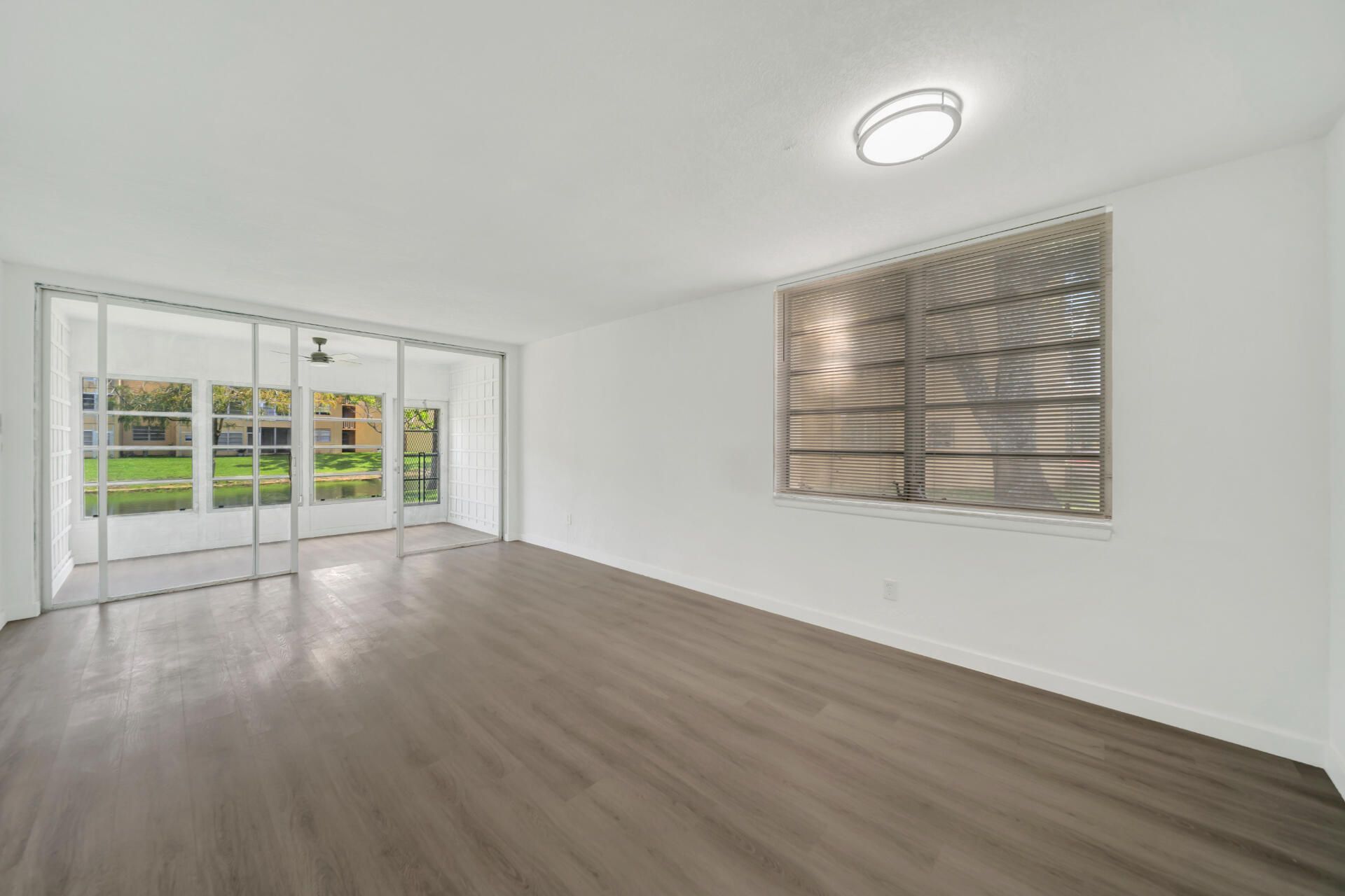 6001 NW 61st Avenue, Unit 112, Tamarac, FL 33319 Photo