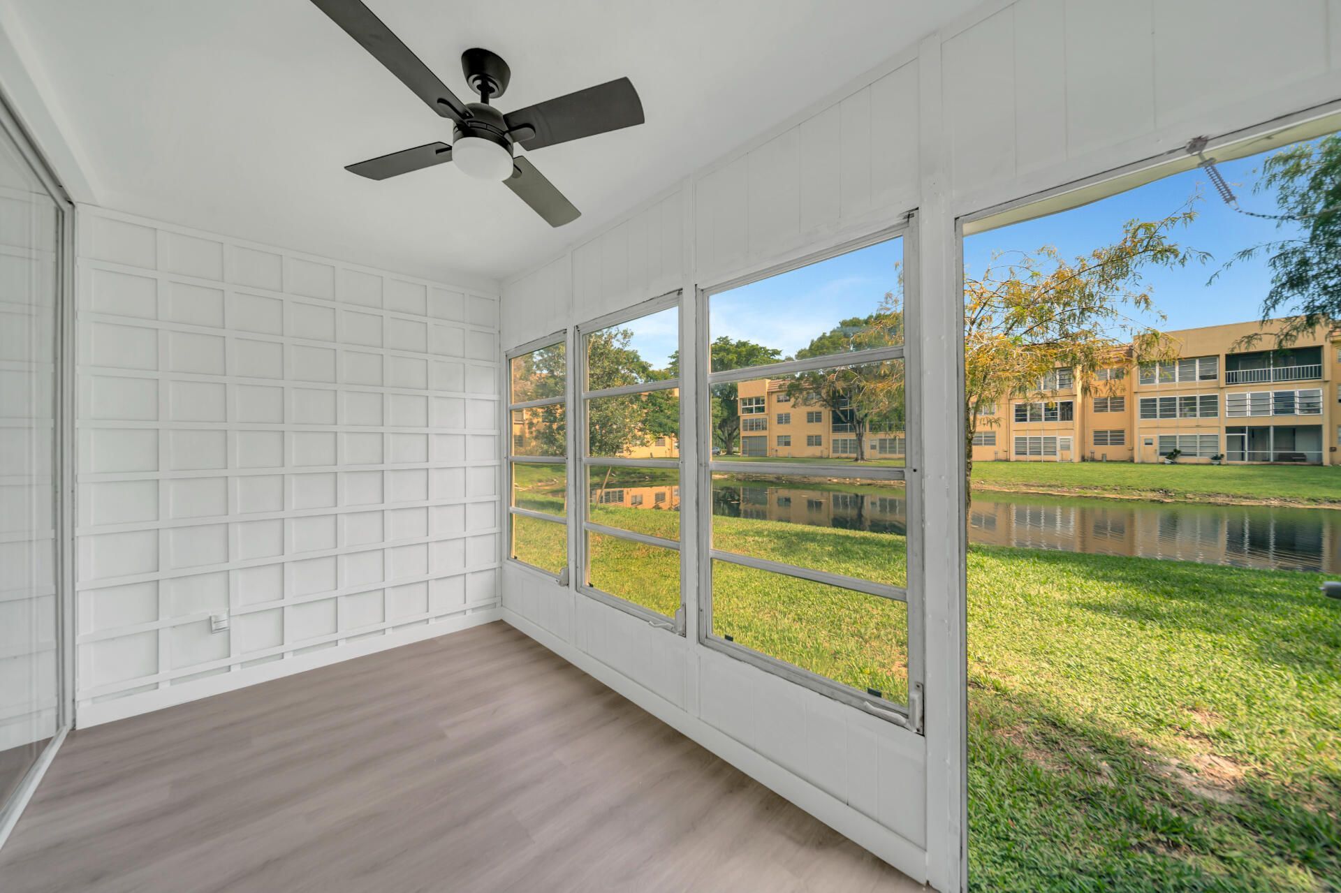 6001 NW 61st Avenue, Unit 112, Tamarac, FL 33319 Photo