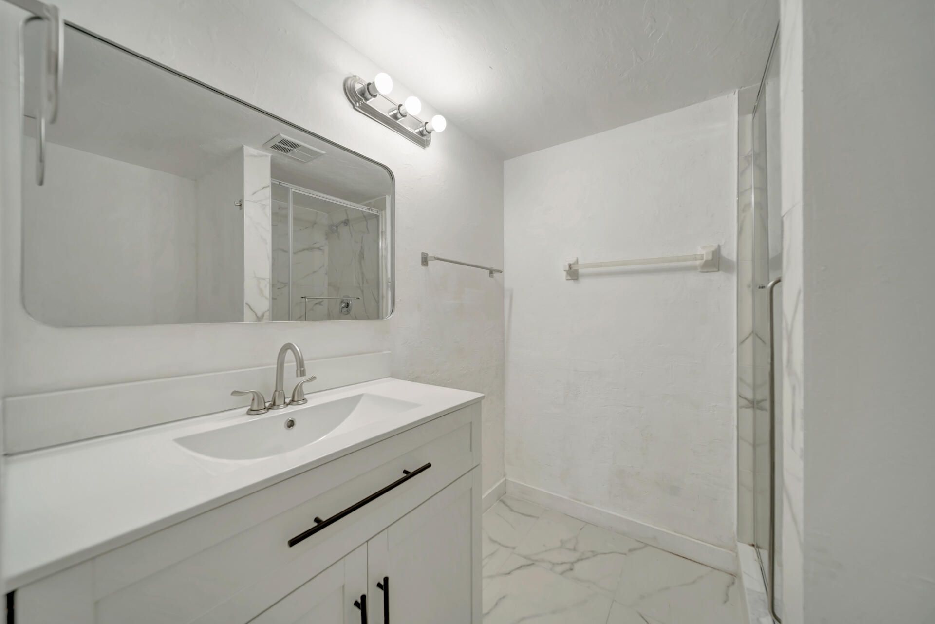 6001 NW 61st Avenue, Unit 112, Tamarac, FL 33319 Photo