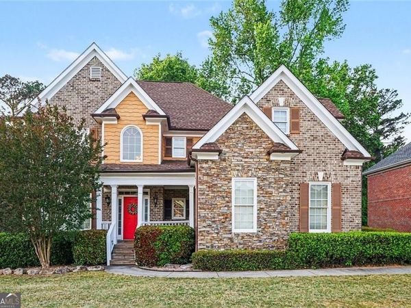 913 Arbor Drive, Loganville, GA 30052