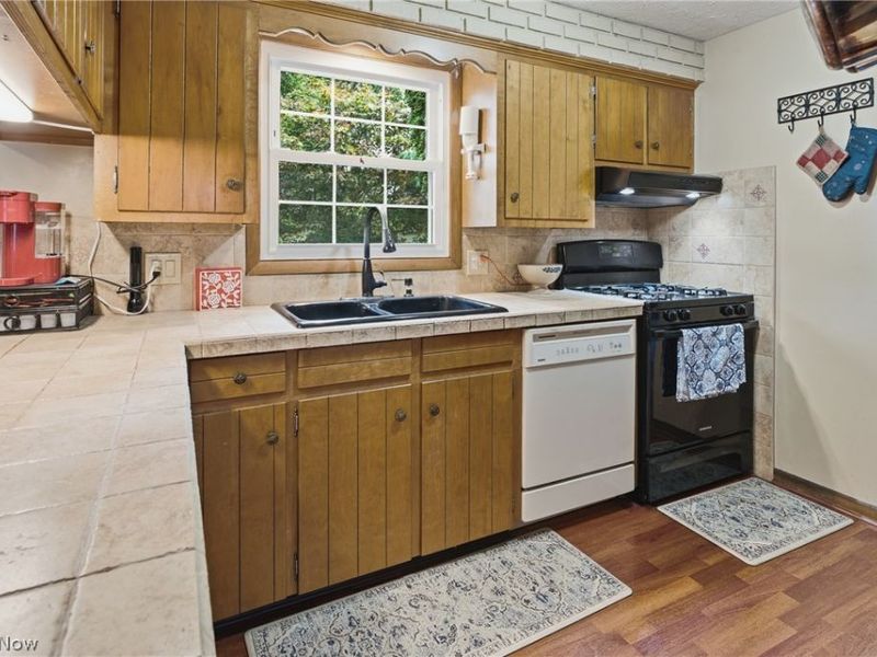 1120 20th Street SW, Massillon, OH 44647 Photo 21