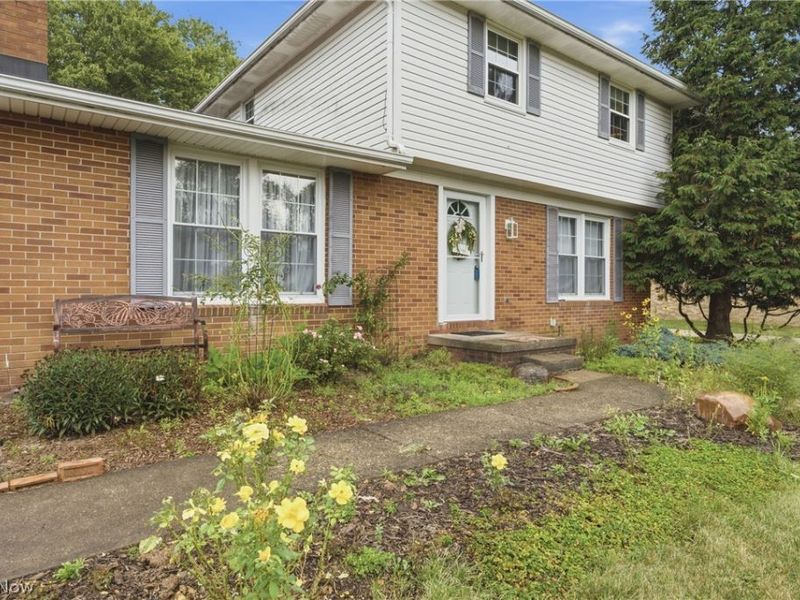 1120 20th Street SW, Massillon, OH 44647 Photo 3