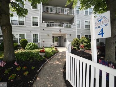 4302 CENTENNIAL STATION, WARMINSTER, PA 18974