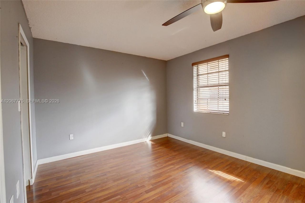 9874 Hammocks Blvd , Unit 108-49, Miami, FL 33196 Photo