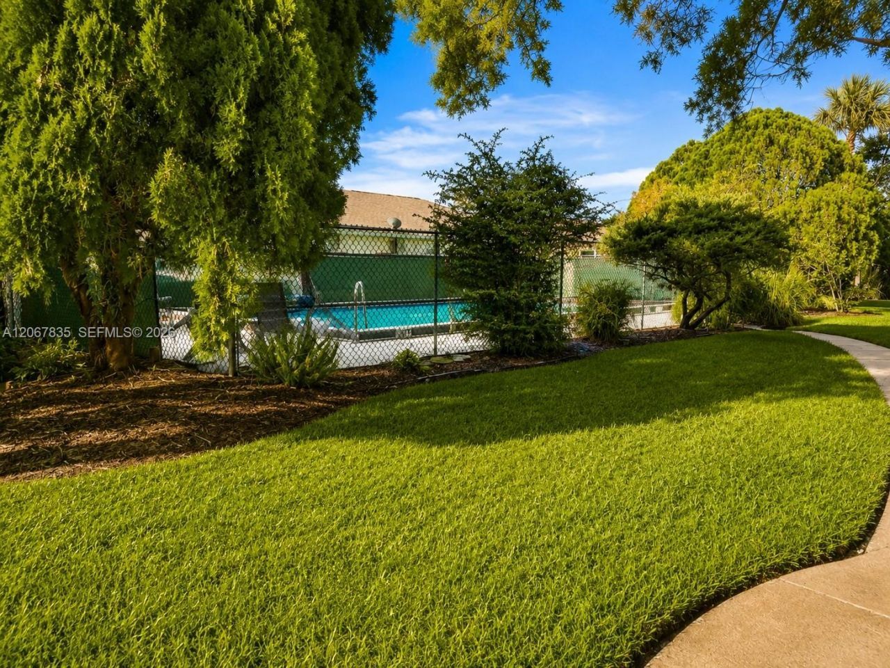 4633 Vilabella Dr, Unit 4633, Sebring, FL 33872 Photo