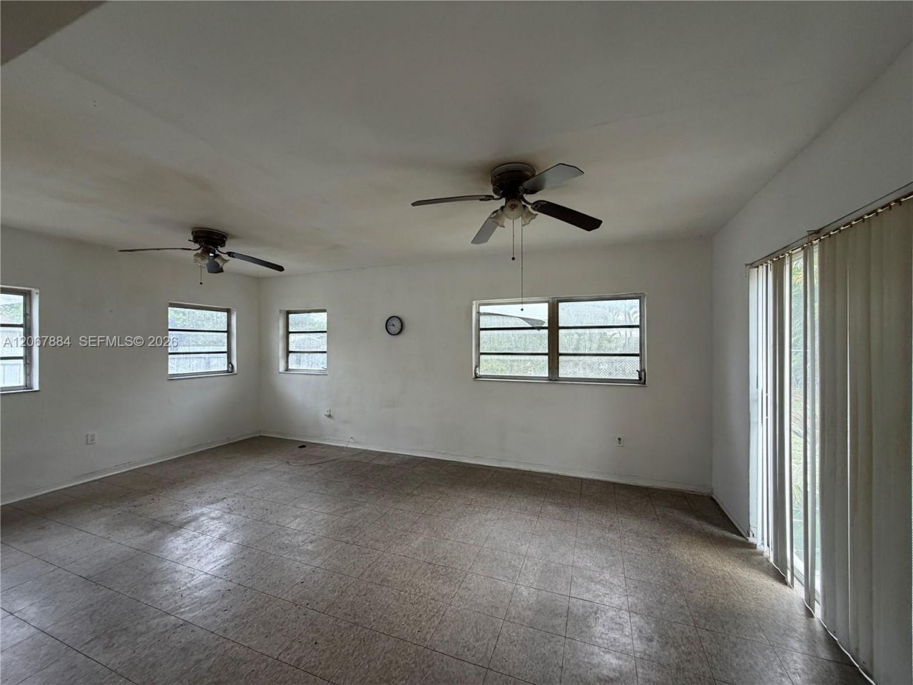 733 W 35th St, Hialeah, FL 33012 Photo