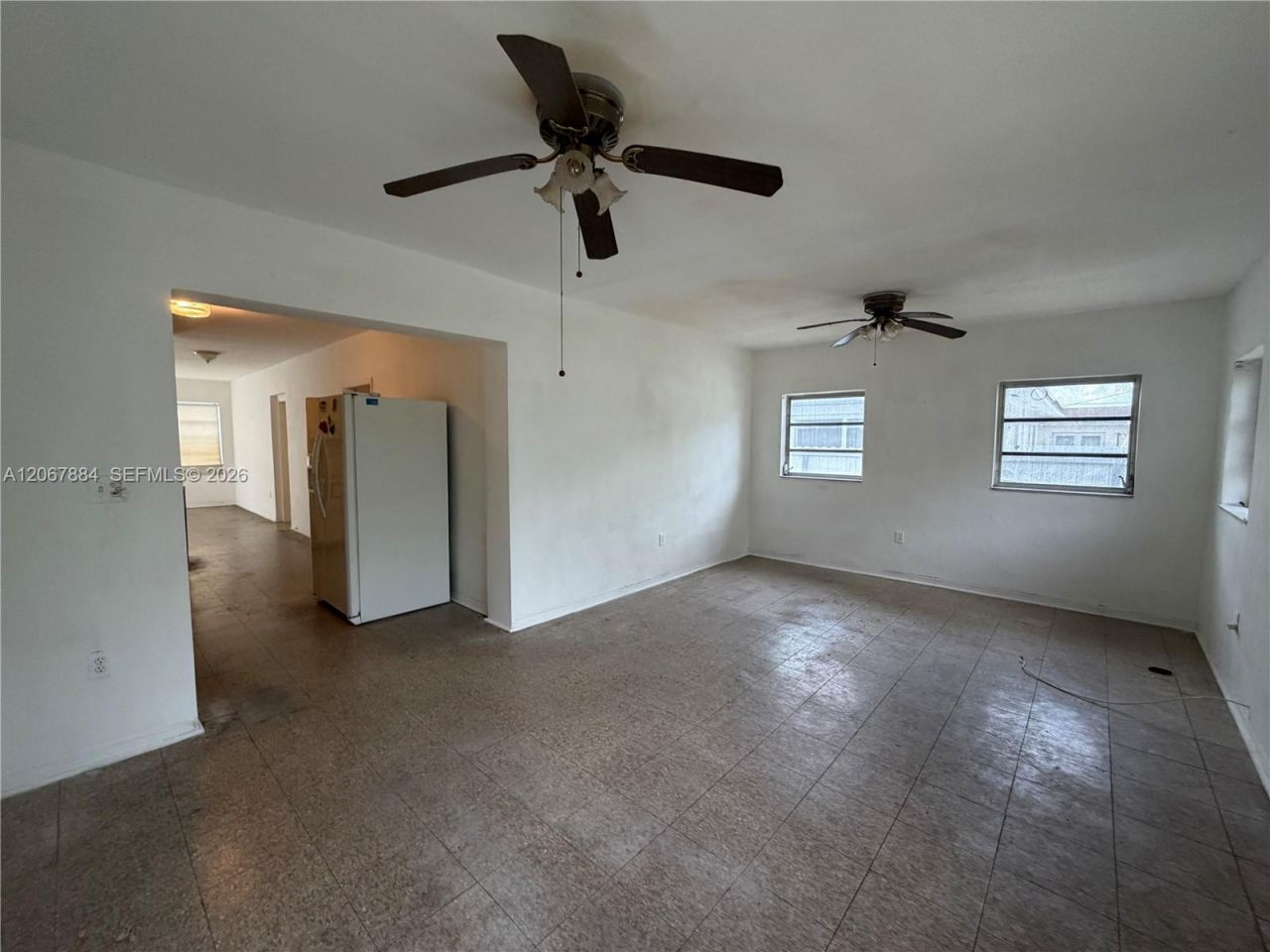 733 W 35th St, Hialeah, FL 33012 Photo