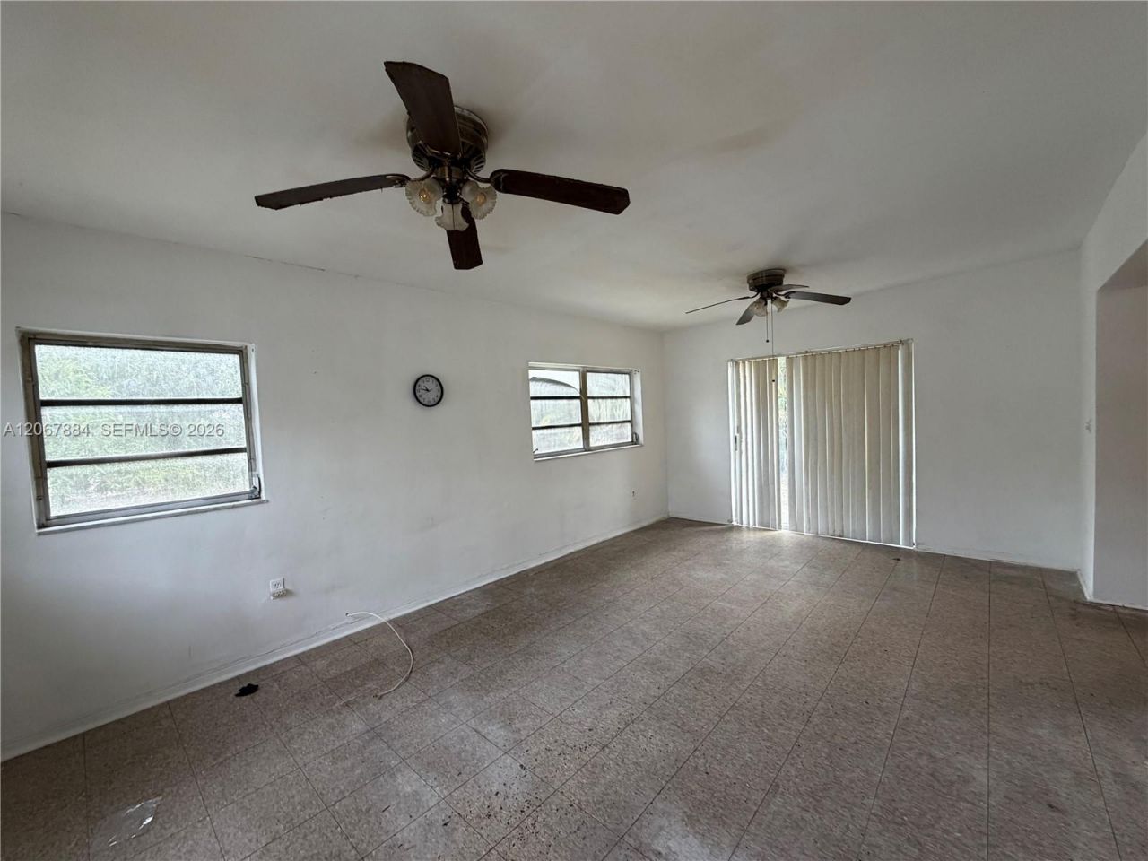 733 W 35th St, Hialeah, FL 33012 Photo