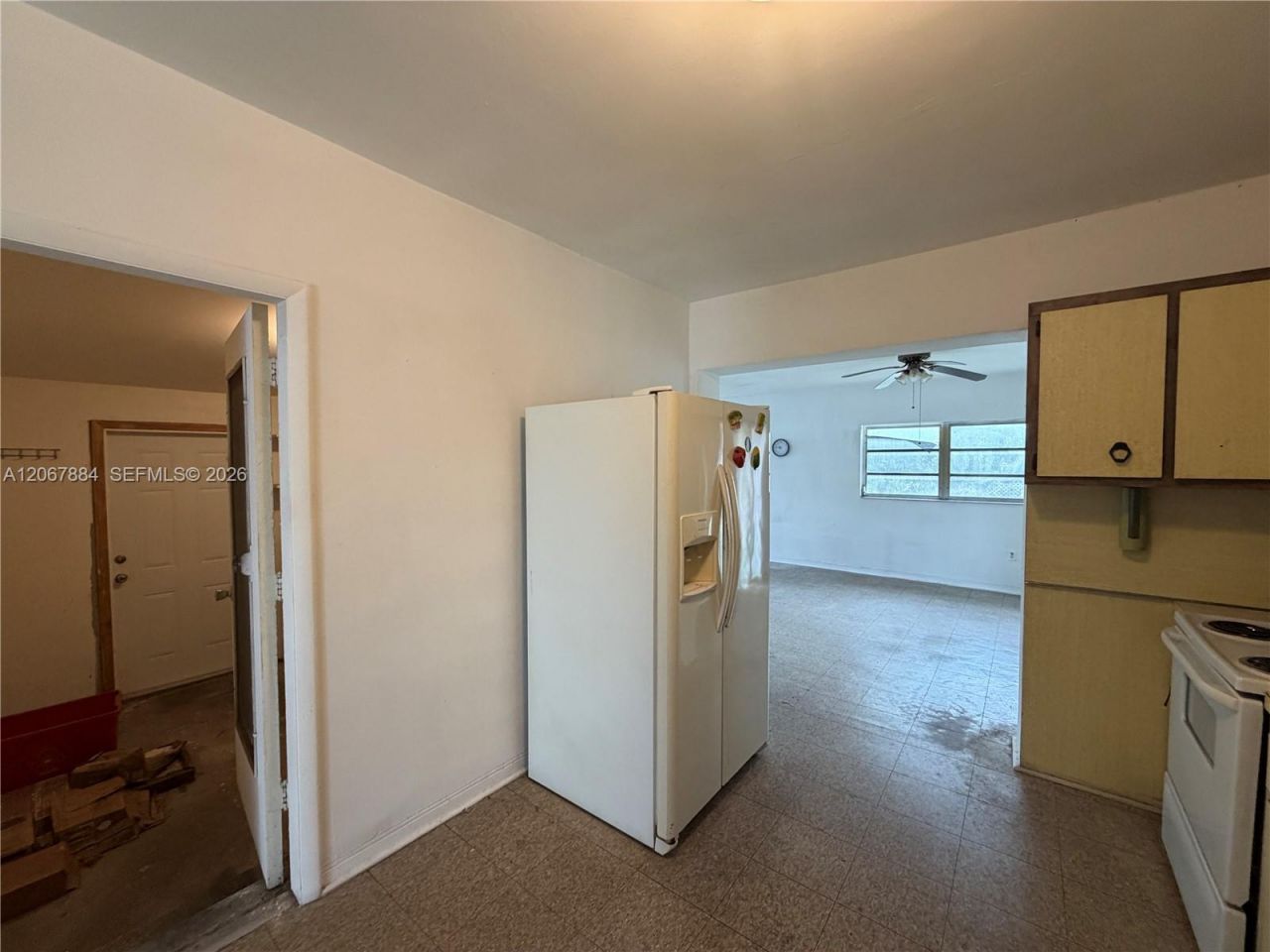 733 W 35th St, Hialeah, FL 33012 Photo