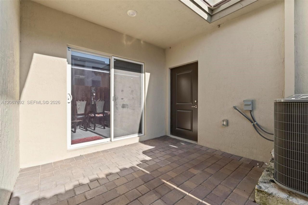 14872 SW 265th St , Homestead, FL 33032 Photo