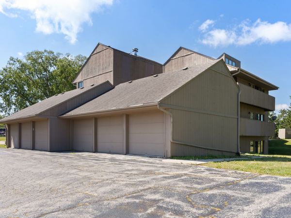 220 Bienterra Trail , Unit 1E, Rockford, IL 61107