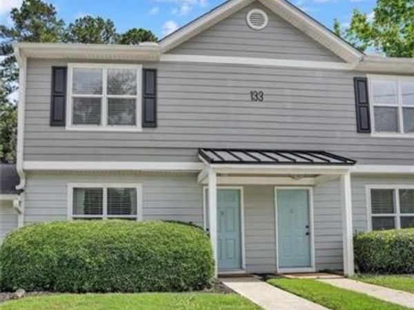 604 Ivey Court, Unit B, Woodstock, GA 30188