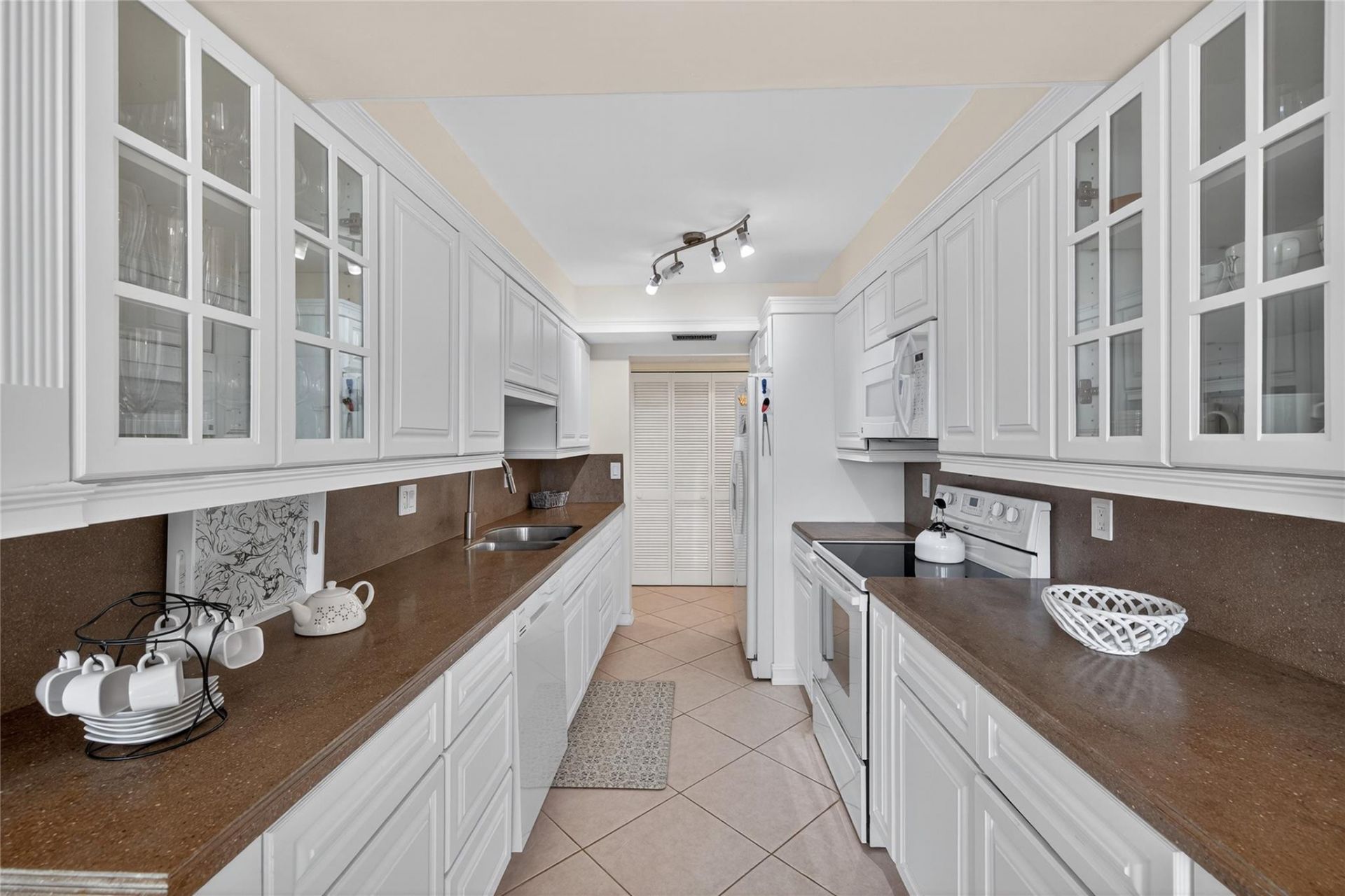 800 Jeffery Street, Unit 405, Boca Raton, FL 33487 Photo
