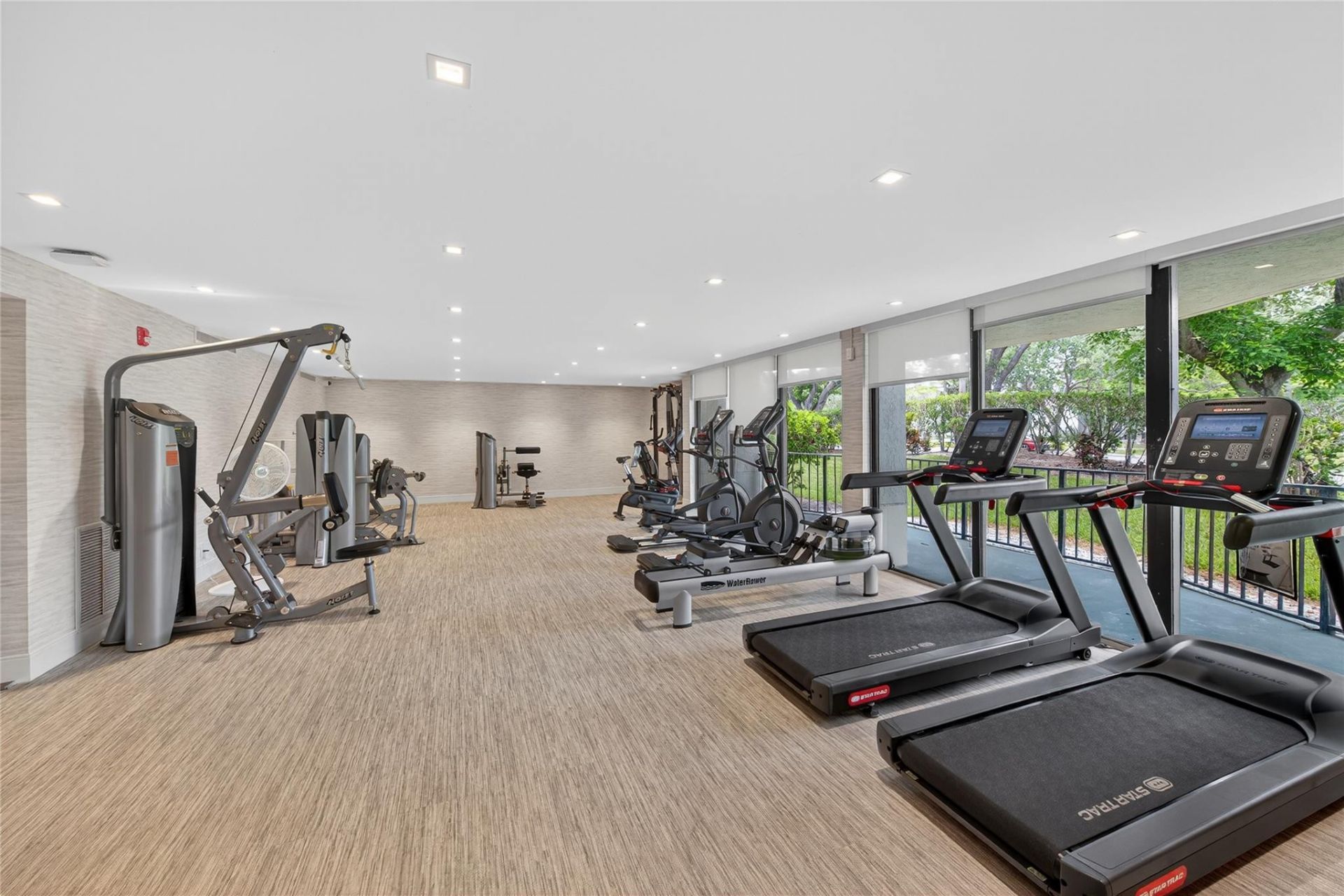 800 Jeffery Street, Unit 405, Boca Raton, FL 33487 Photo