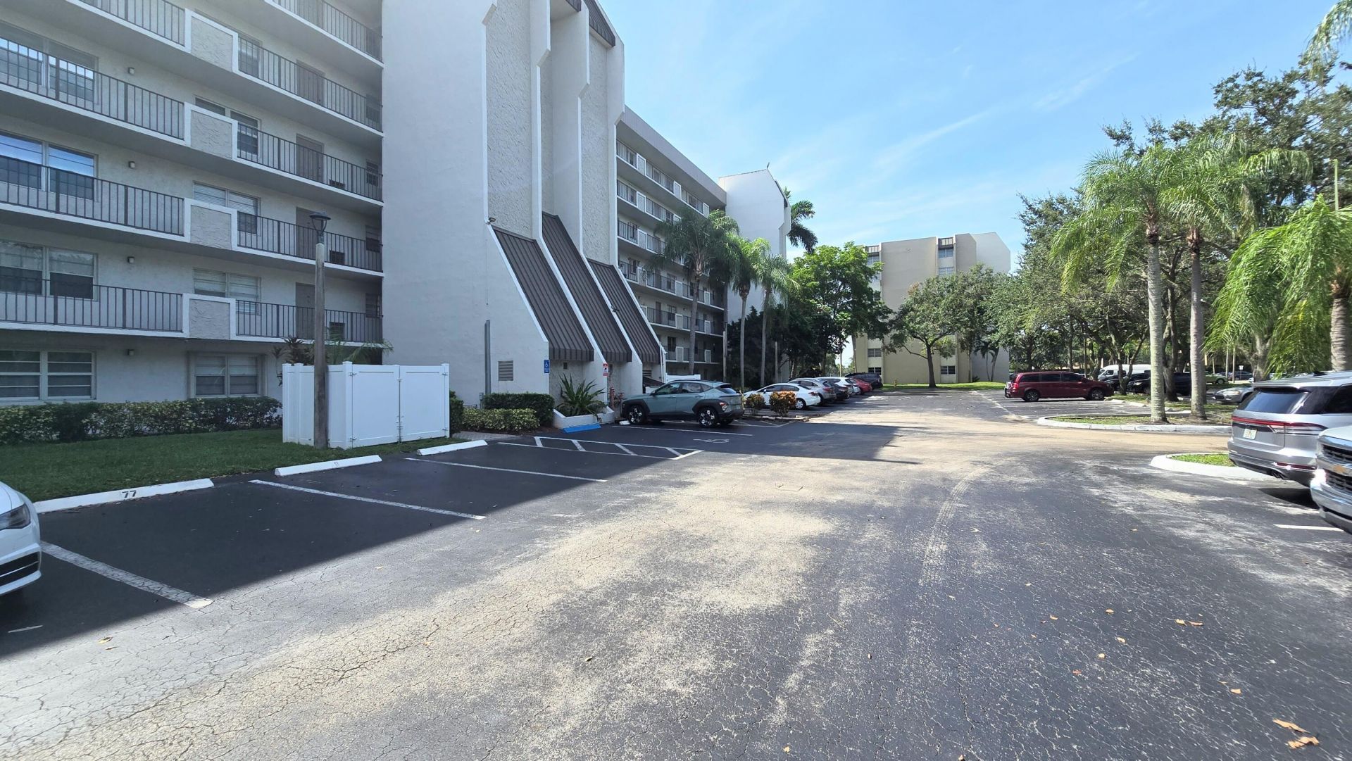 3100 W Rolling Hills Circle, Unit 609, Davie, FL 33328 Photo