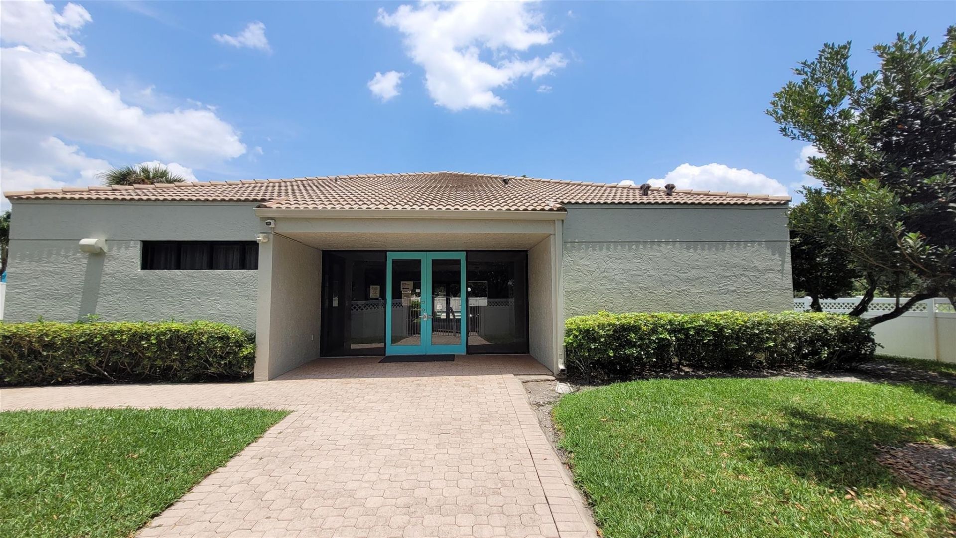 3100 W Rolling Hills Circle, Unit 609, Davie, FL 33328 Photo