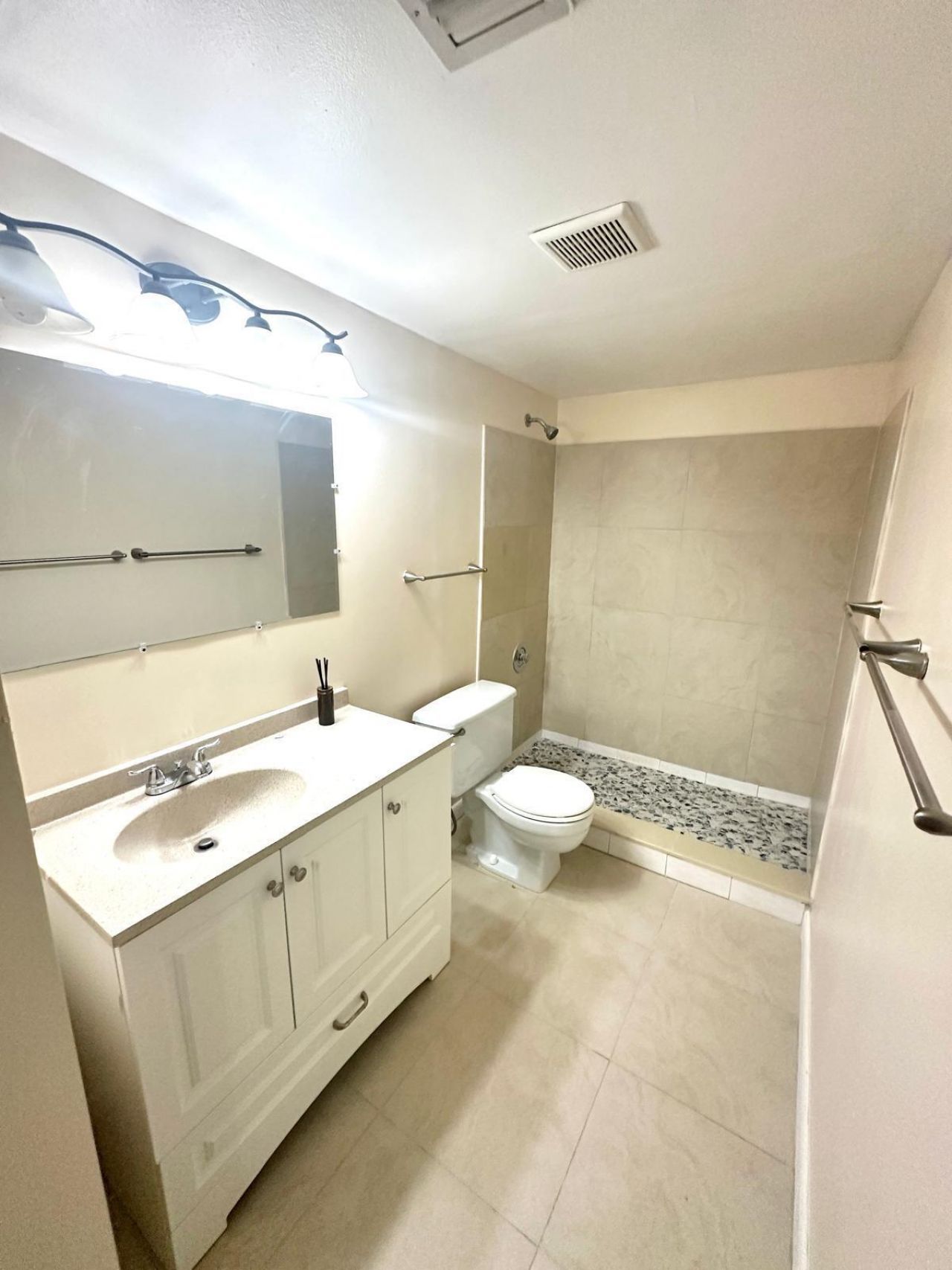 5773 La Pinata Boulevard, Unit C-1, Greenacres, FL 33463 Photo