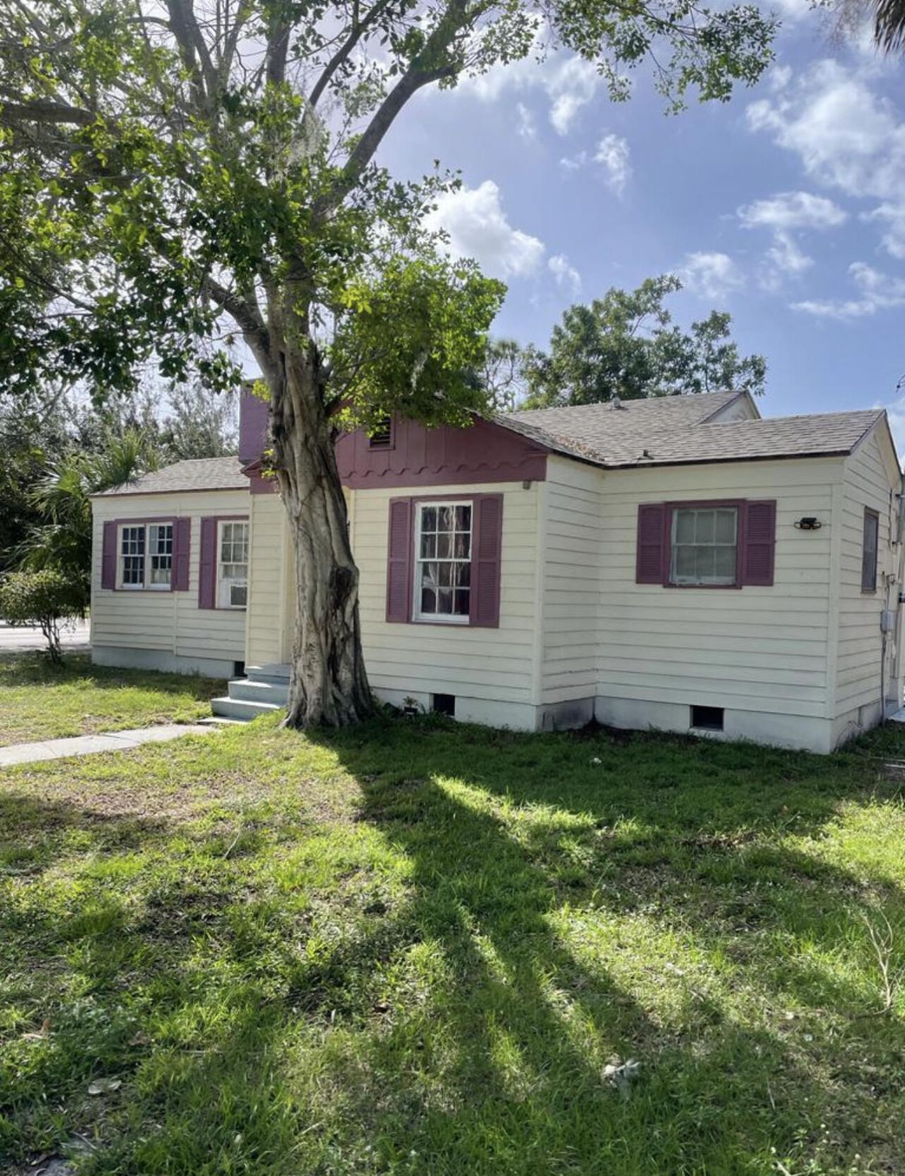 729 S 11th Street, Fort Pierce, FL 34950 Photo