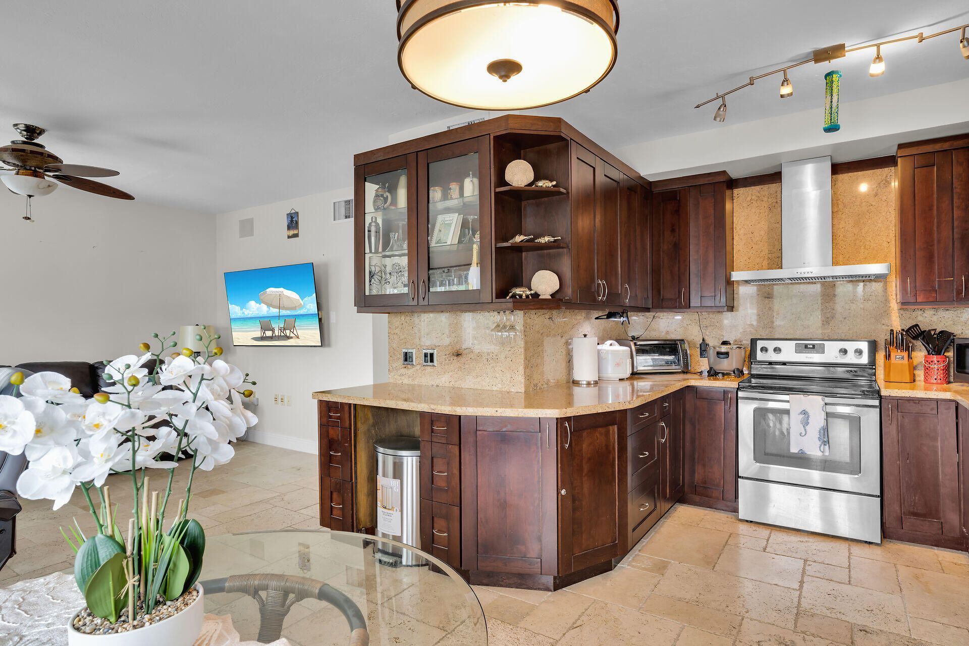 311 Buttonwood Circle, Key Largo, FL 33037 Photo