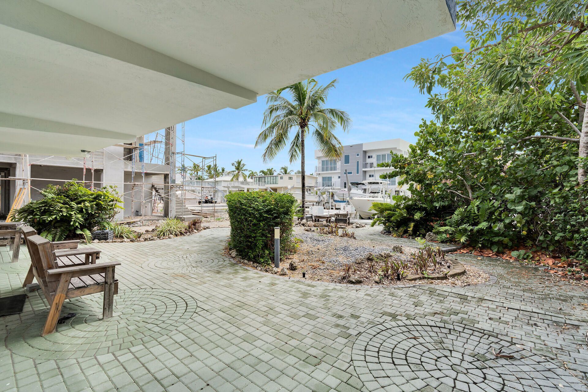 311 Buttonwood Circle, Key Largo, FL 33037 Photo