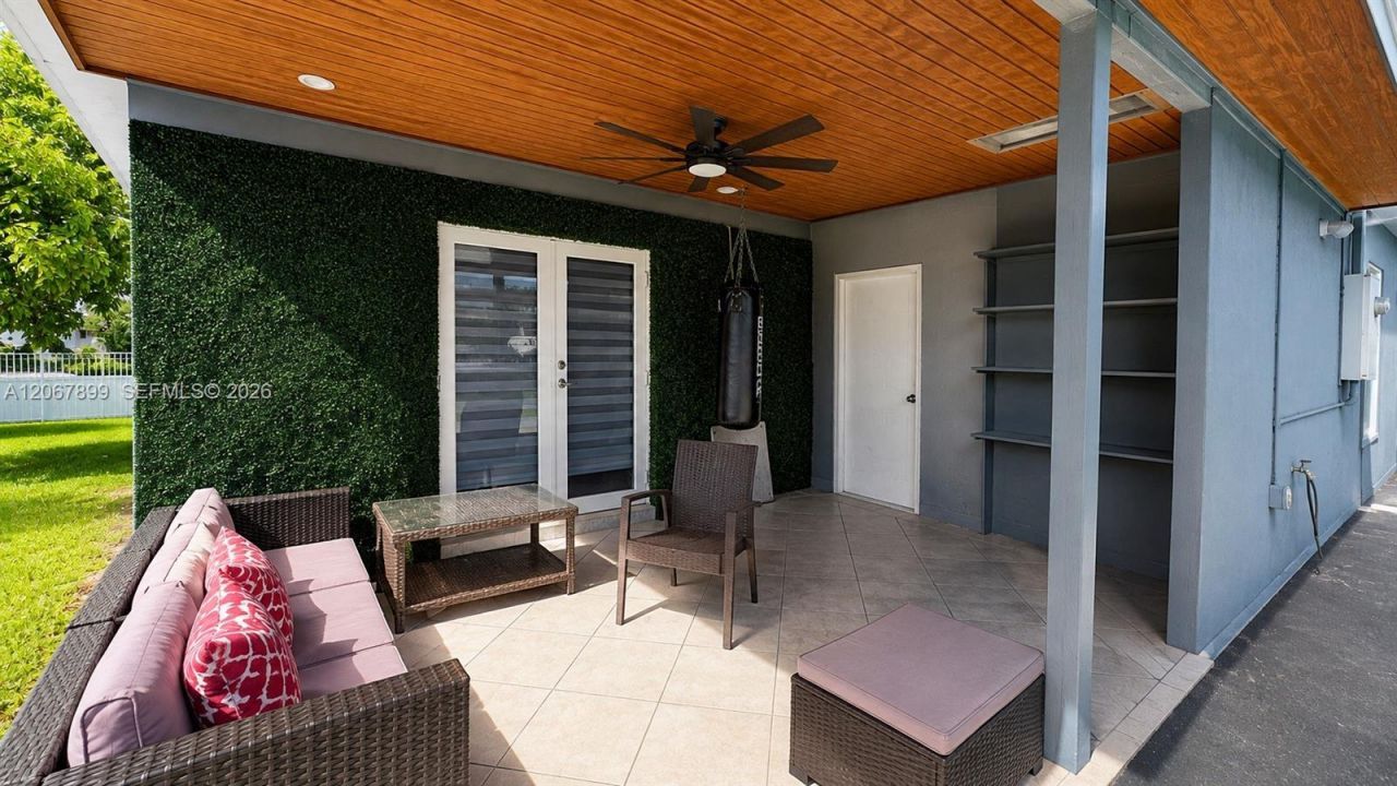12400 SW 184th St, Miami, FL 33177 Photo