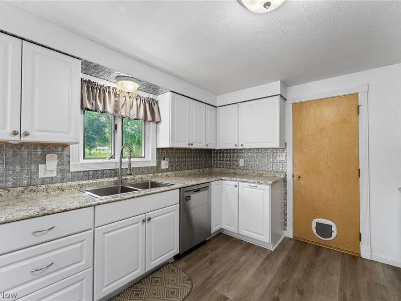 695 S 15th Street, Sebring, OH 44672 Photo 11