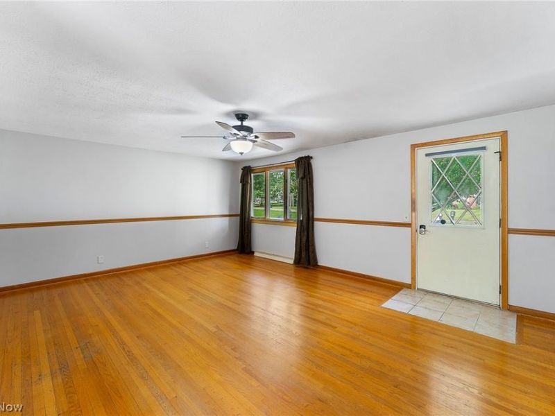 695 S 15th Street, Sebring, OH 44672 Photo 4