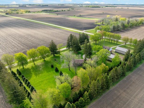 12964 E 270th Street, Kenyon, MN 55946