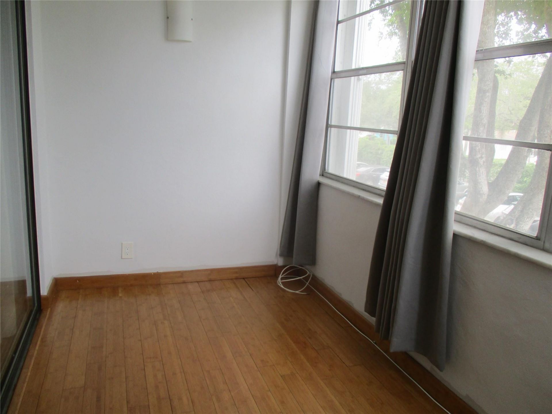 2731 Taft Street, Unit 201, Hollywood, FL 33020 Photo