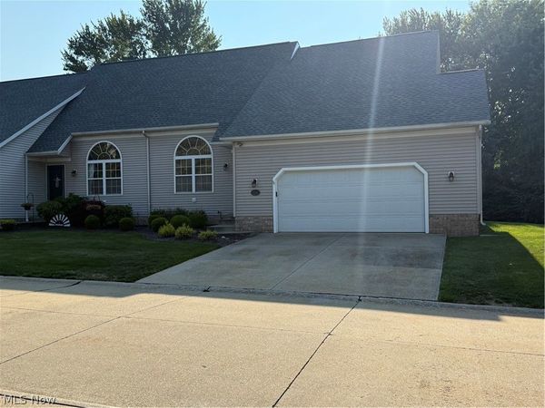 5298 Queen Ann Way , Painesville, OH 44077