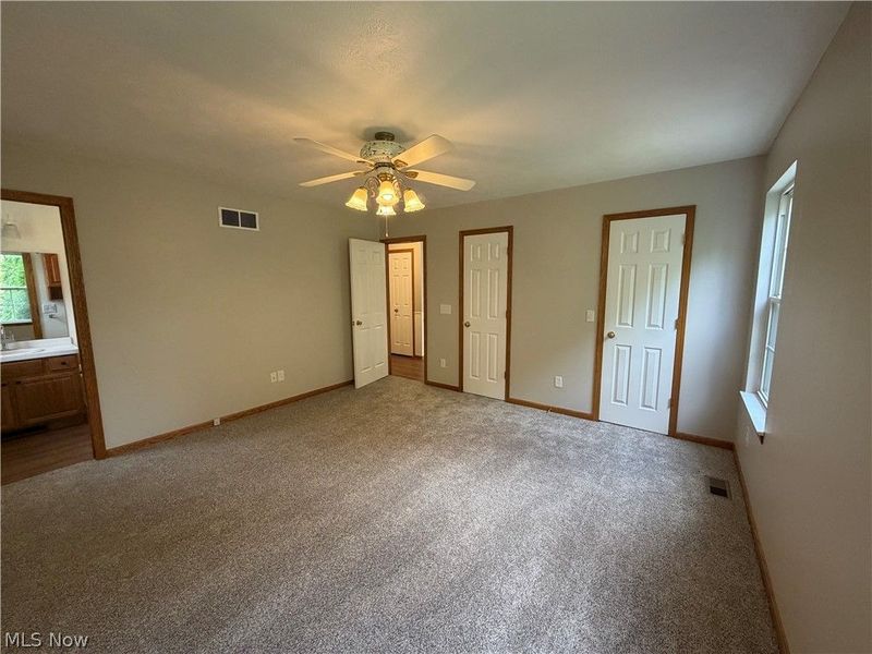 5298 Queen Ann Way, Painesville, OH 44077 Photo 20