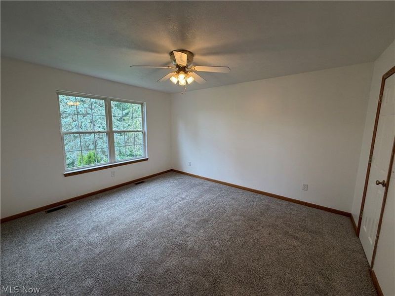 5298 Queen Ann Way, Painesville, OH 44077 Photo 27
