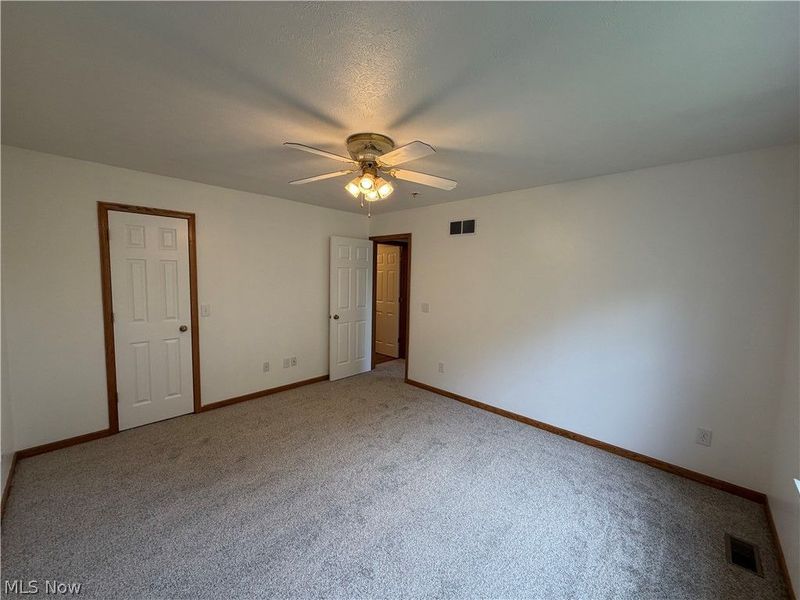 5298 Queen Ann Way, Painesville, OH 44077 Photo 28