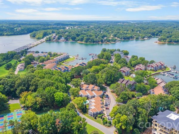 757 Southwest Drive, Unit 8, Davidson, NC 28036