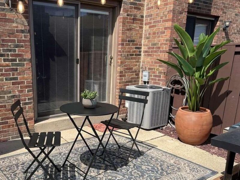3127 Arlingtowne Lane , Unit 5, Columbus, OH 43221 Photo 12