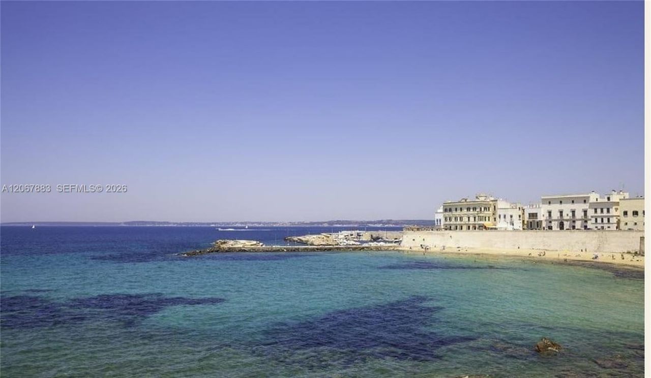 1 Ruffano Italy , , FL 00000 Photo