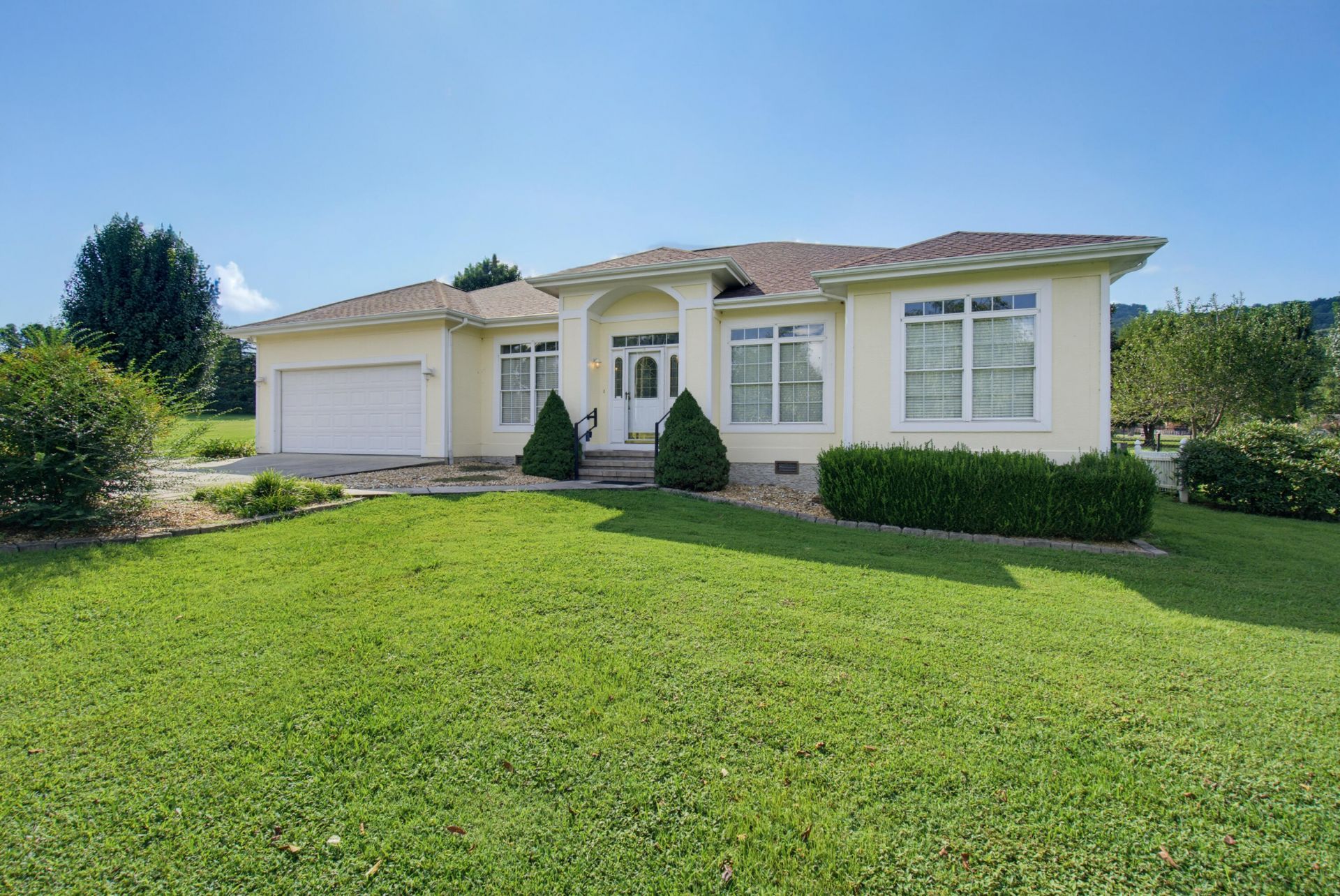 286 Cedar Lane, Dunlap, TN 37327 Main Photo