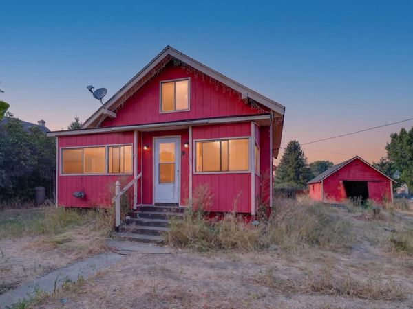 21906 W Highway 2 Hwy, Medical Lake, WA 99022