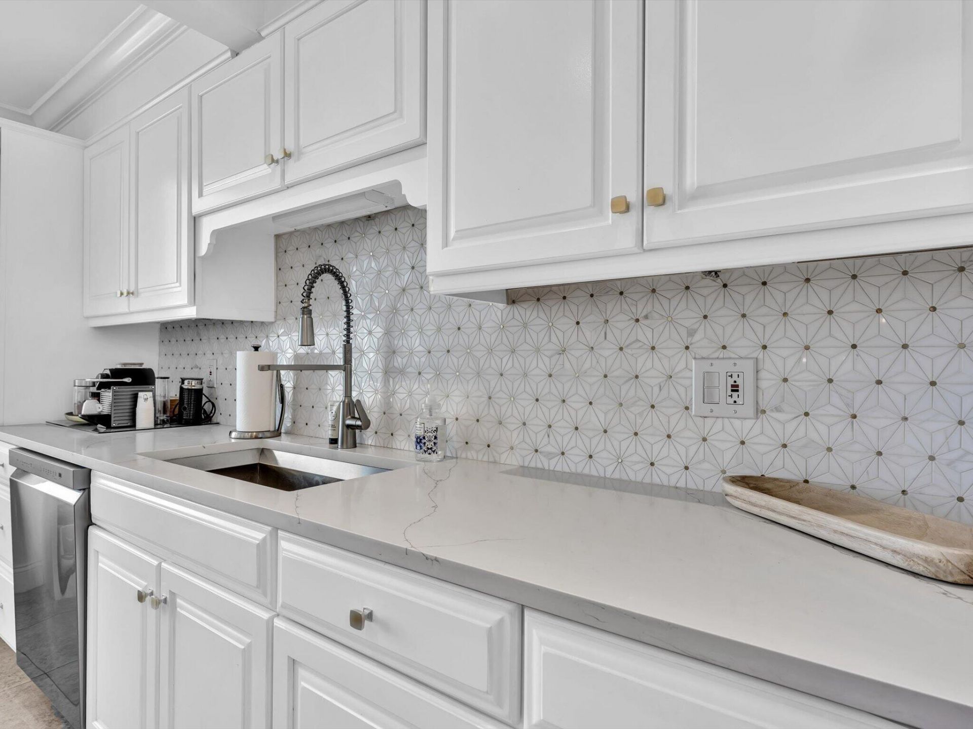 4300 N Ocean Boulevard, Unit 2D, Fort Lauderdale, FL 33308 Photo