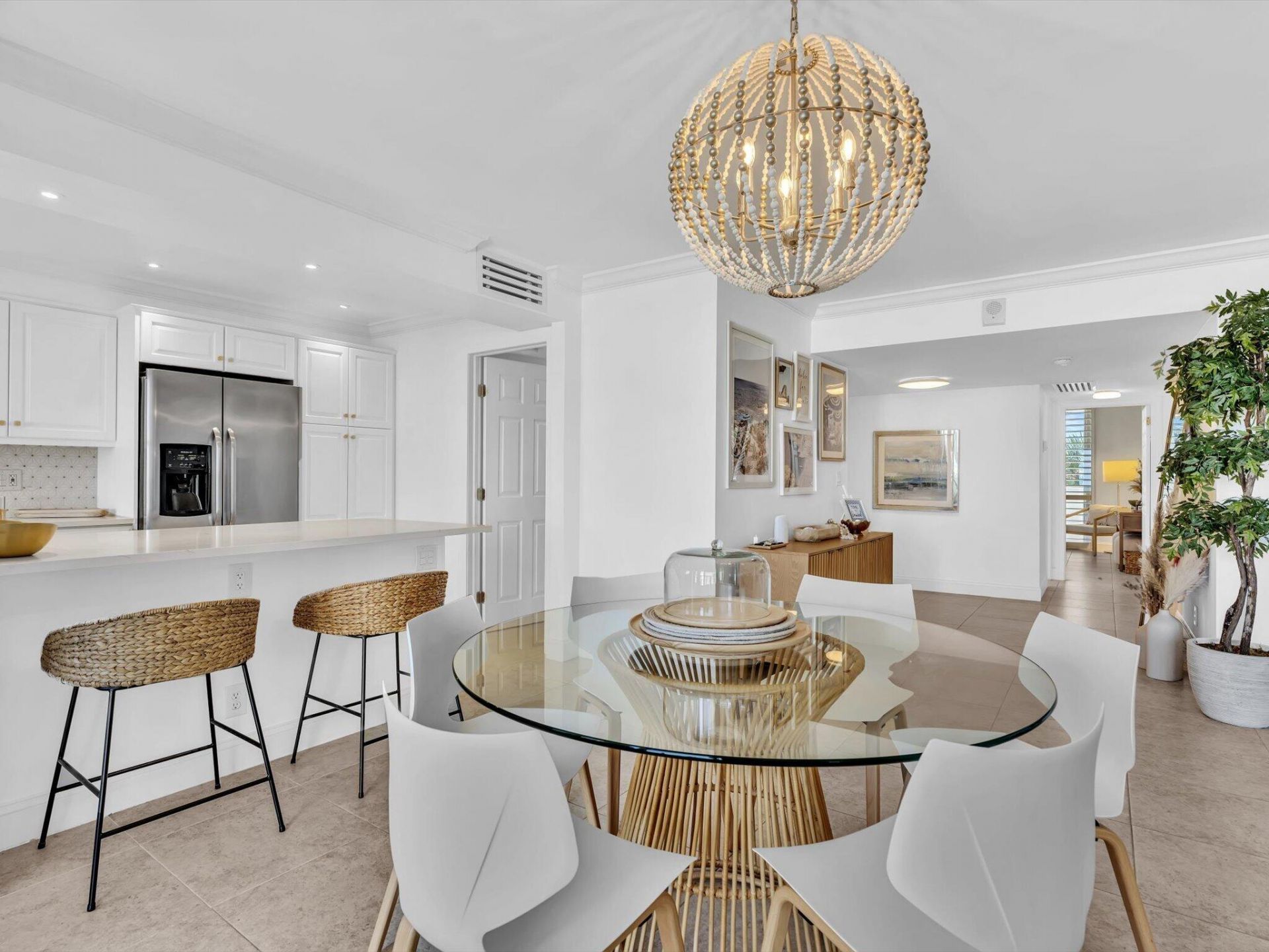 4300 N Ocean Boulevard, Unit 2D, Fort Lauderdale, FL 33308 Photo