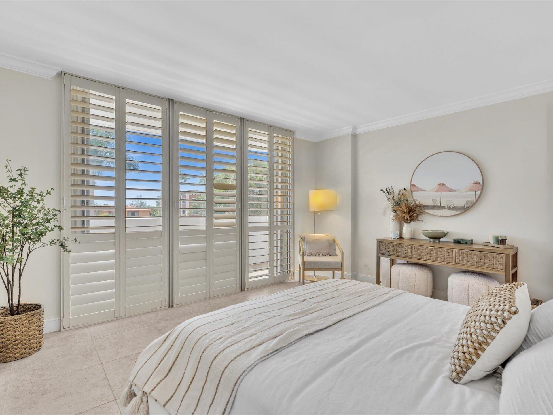 4300 N Ocean Boulevard, Unit 2D, Fort Lauderdale, FL 33308 Photo