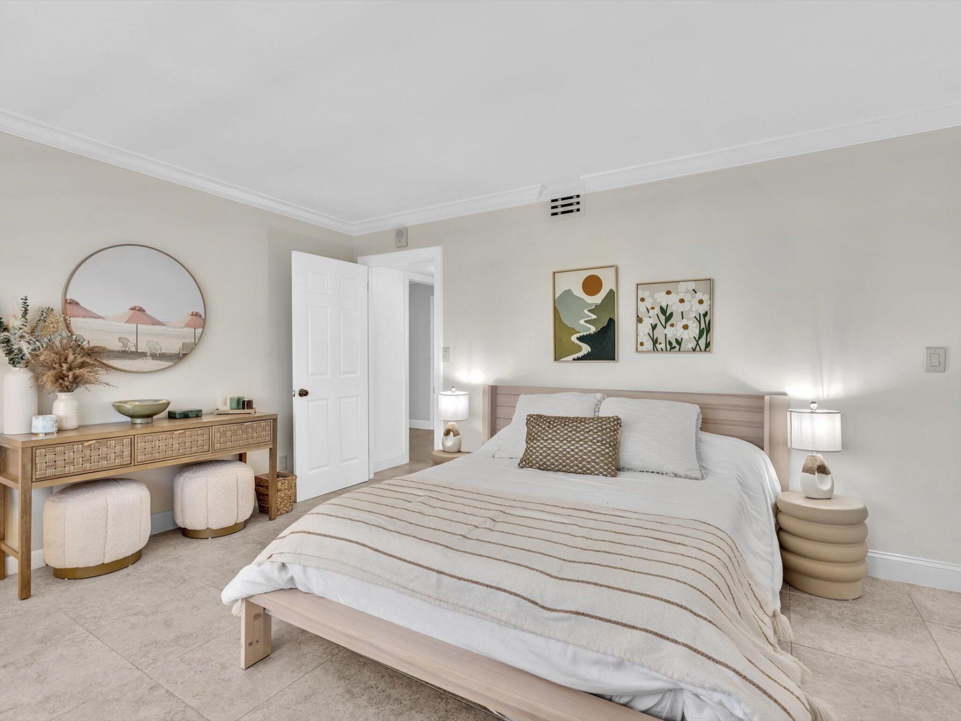 4300 N Ocean Boulevard, Unit 2D, Fort Lauderdale, FL 33308 Photo