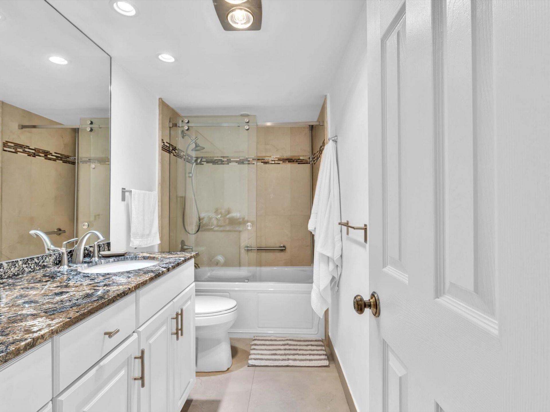 4300 N Ocean Boulevard, Unit 2D, Fort Lauderdale, FL 33308 Photo