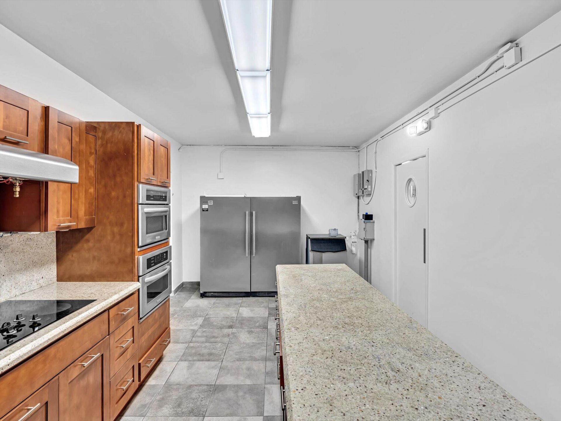 4300 N Ocean Boulevard, Unit 2D, Fort Lauderdale, FL 33308 Photo