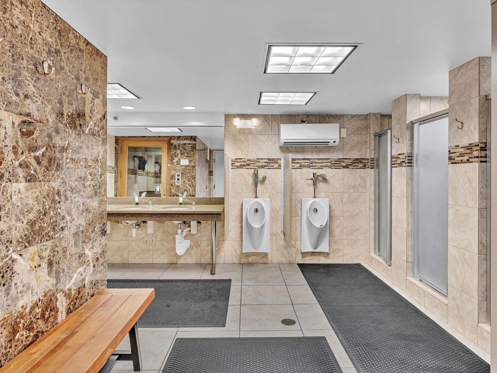4300 N Ocean Boulevard, Unit 2D, Fort Lauderdale, FL 33308 Photo