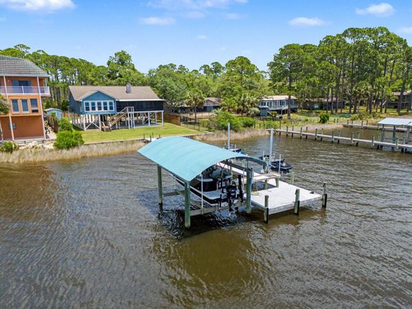 2301 Surf Road , Panacea, FL 32346
